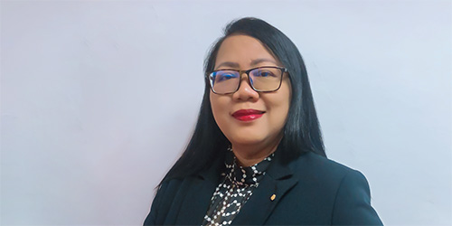 Ibu Diana Herly