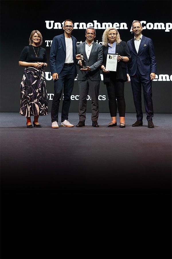 Brand Award Pic mobile
